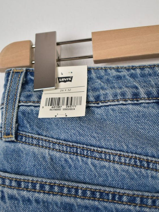 Levi's Baggy Dad Barrel Jeans, Gr.26/32, neu - Jeans - 2ND STORY