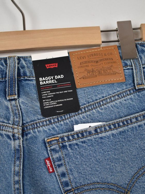 Levi's Baggy Dad Barrel Jeans, Gr.26/32, neu - Jeans - 2ND STORY