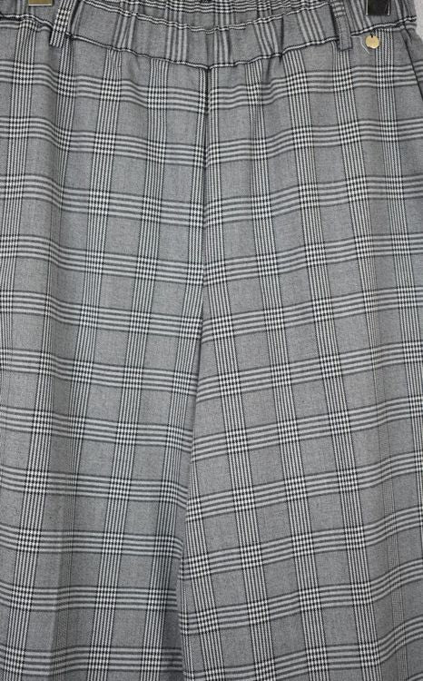 Liu Jo Stoffhose, weites Bein, Gr.36 - Hose - 2ND STORY