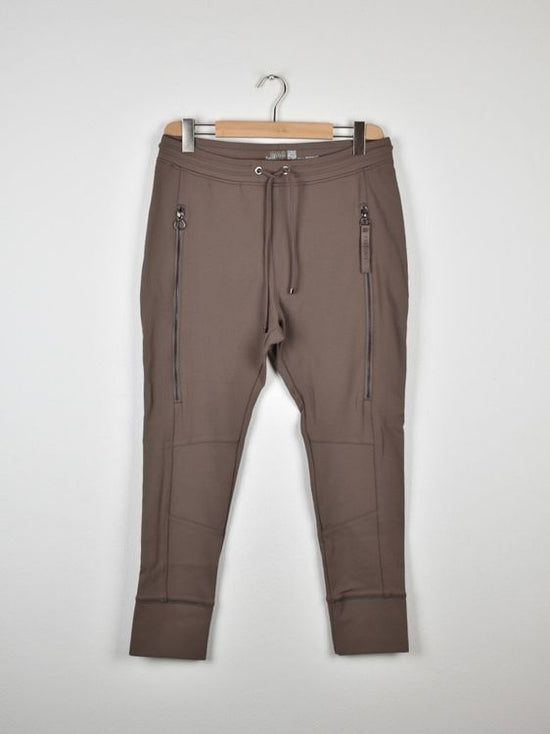 MAC Hose Jogging Fit Future Gr.40, taupe - 2ND STORY