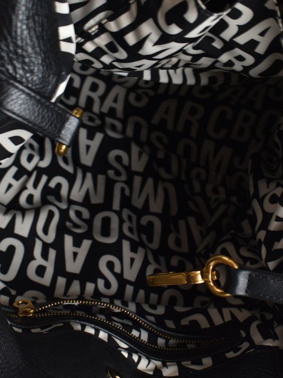 Marc by Marc Jacobs Classic Q Ledertasche, schwarz, neuwertig - Handtasche - 2ND STORY