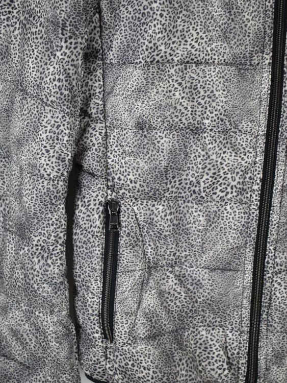 Marc Cain leichte Daunenjacke Gr.36 (N2)