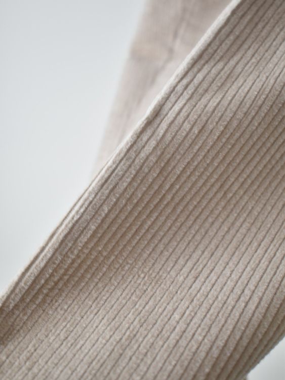 Massimo Dutti Manchester Hose Gr.44, neuwertig - Hose - 2ND STORY