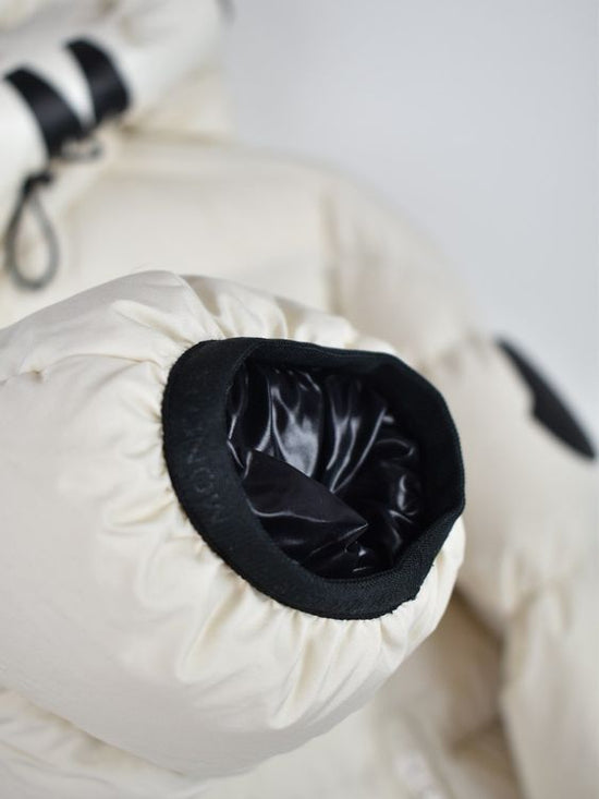 Moncler "Dubois" Daunenjacke, offwhite, Gr.2 (48/M) - 2ND STORY