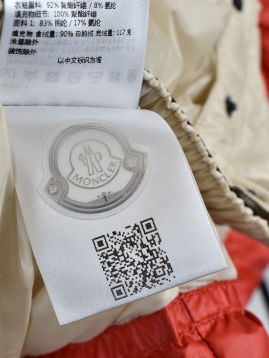 Moncler Grenoble Theys Daunenjacke, Gr.4 (42), neuwertig