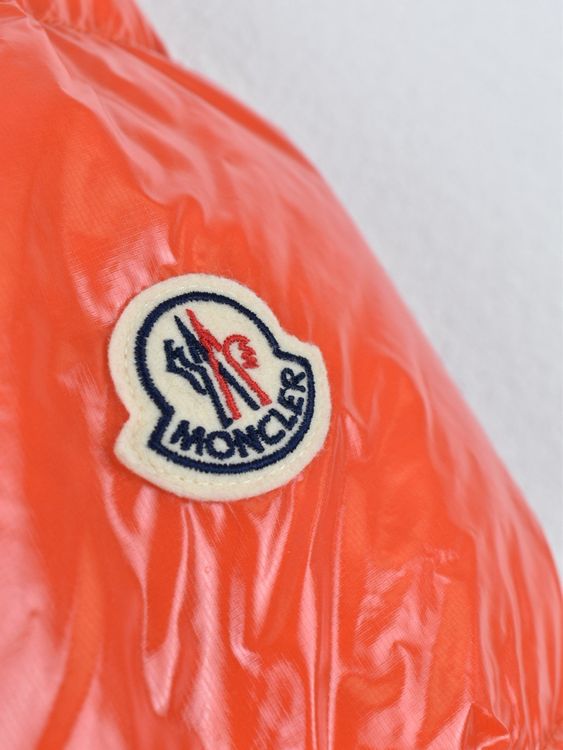 Moncler Maewo Daunenjacke, Gr.2 (M), orange Lack, neuwertig