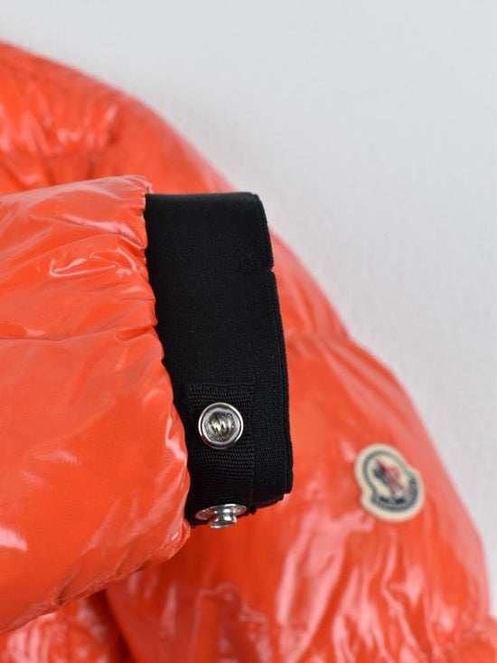 Moncler Maewo Daunenjacke, Gr.2 (M), orange Lack, neuwertig
