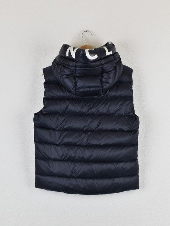 Moncler Montreuil Hooded Logo Daunen Gilet, Gr.S, neuwertig - Gilet - 2ND STORY