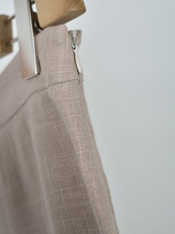 Morena Isabel Hose, Gr.M - Hose - 2ND STORY