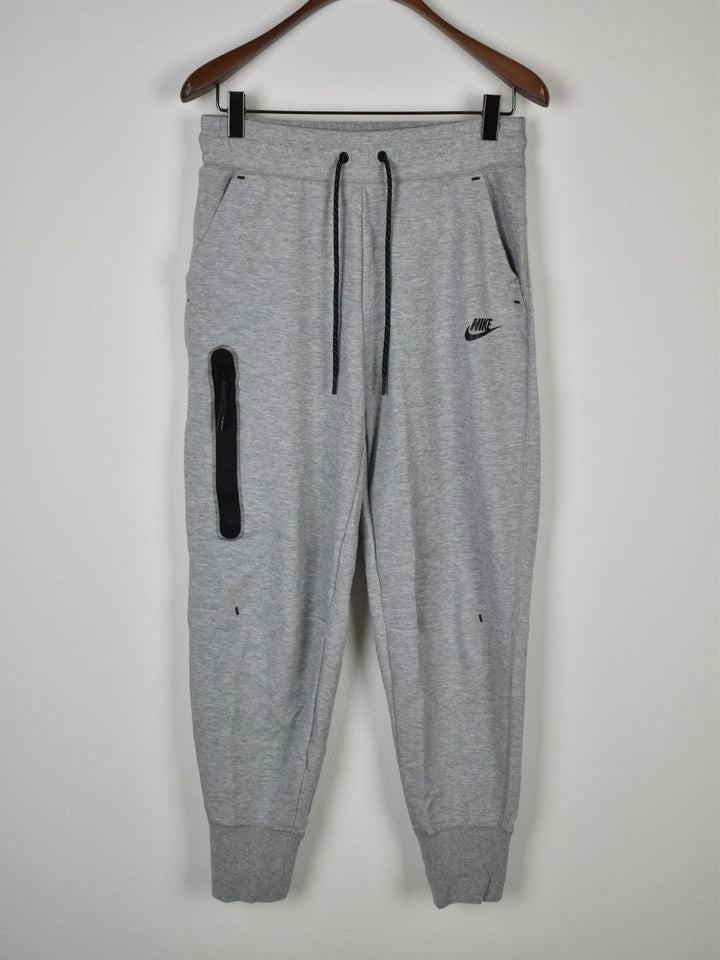 Nike Tech Fleece Hose Gr.S neuwertig