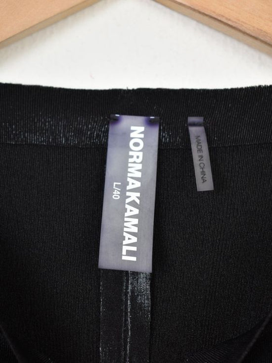 Norma Kamali Shoulder pad long sleeve crew, Gr.40 - Langarmshirt - 2ND STORY