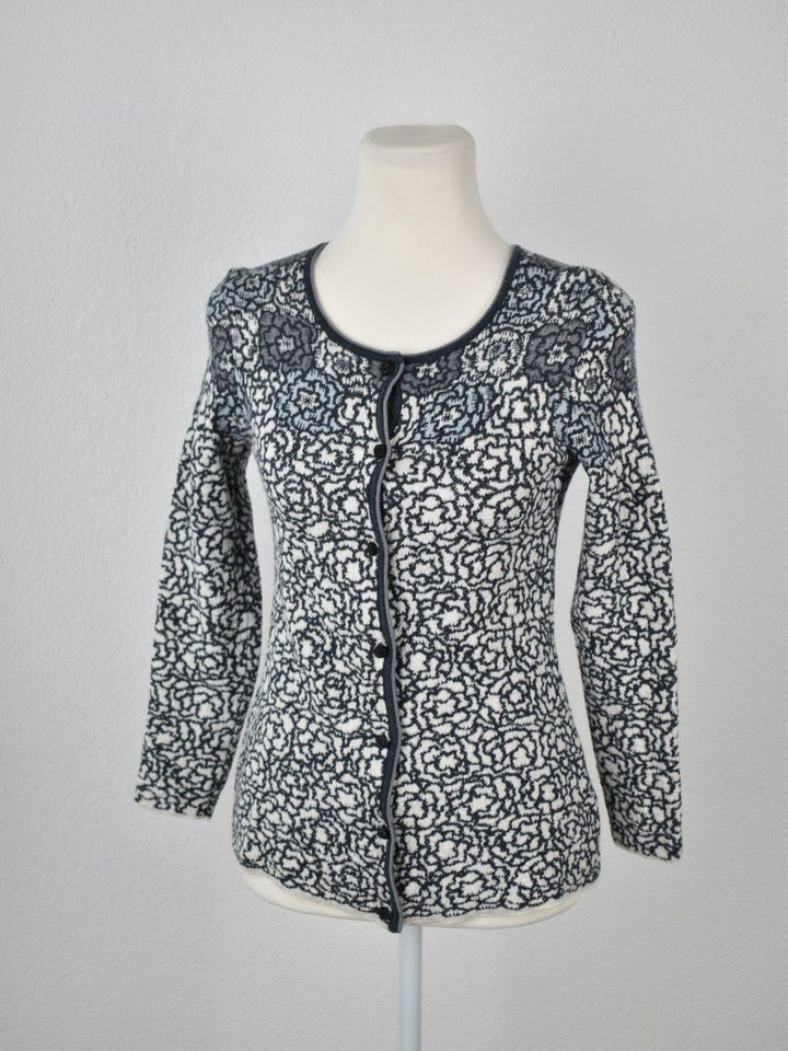 Oleana Strickjacke Gr.XS Merino & Seide