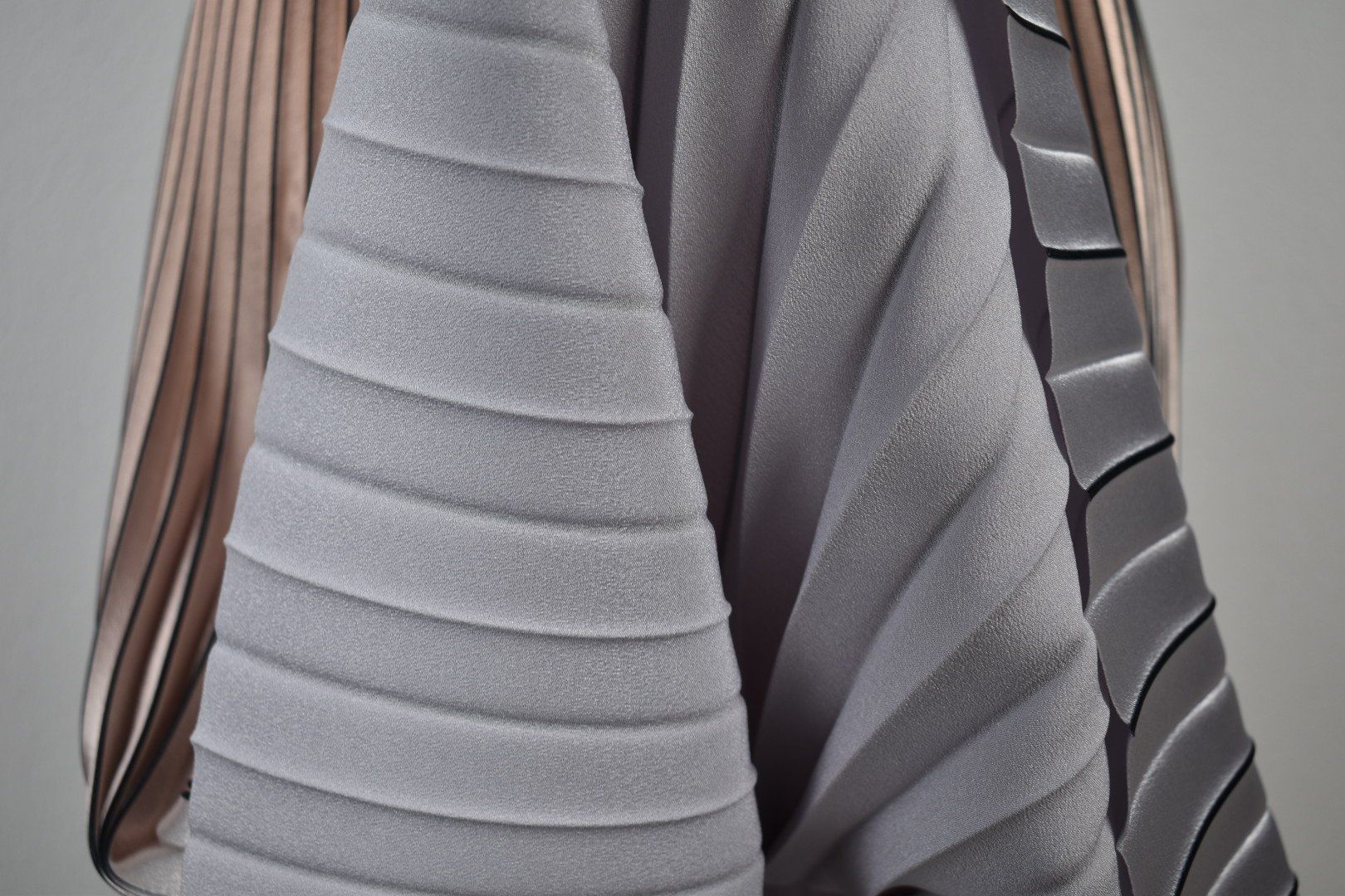 Reiss Faltenrock Gr.34 Ombré