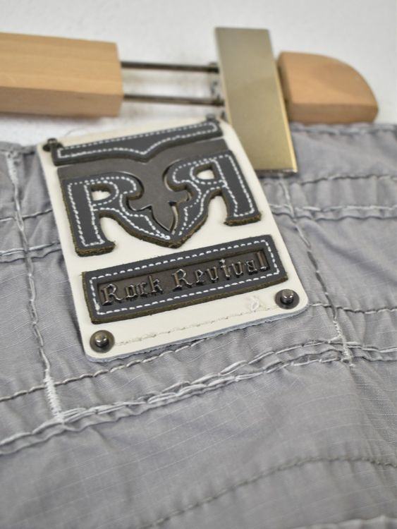 Rock Revival Cargo Shorts Gr.38/23, grau - Shorts - 2ND STORY