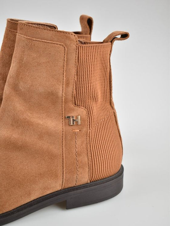 Tommy Hilfiger Stiefeletten Gr.39, Wildleder, neuwertig