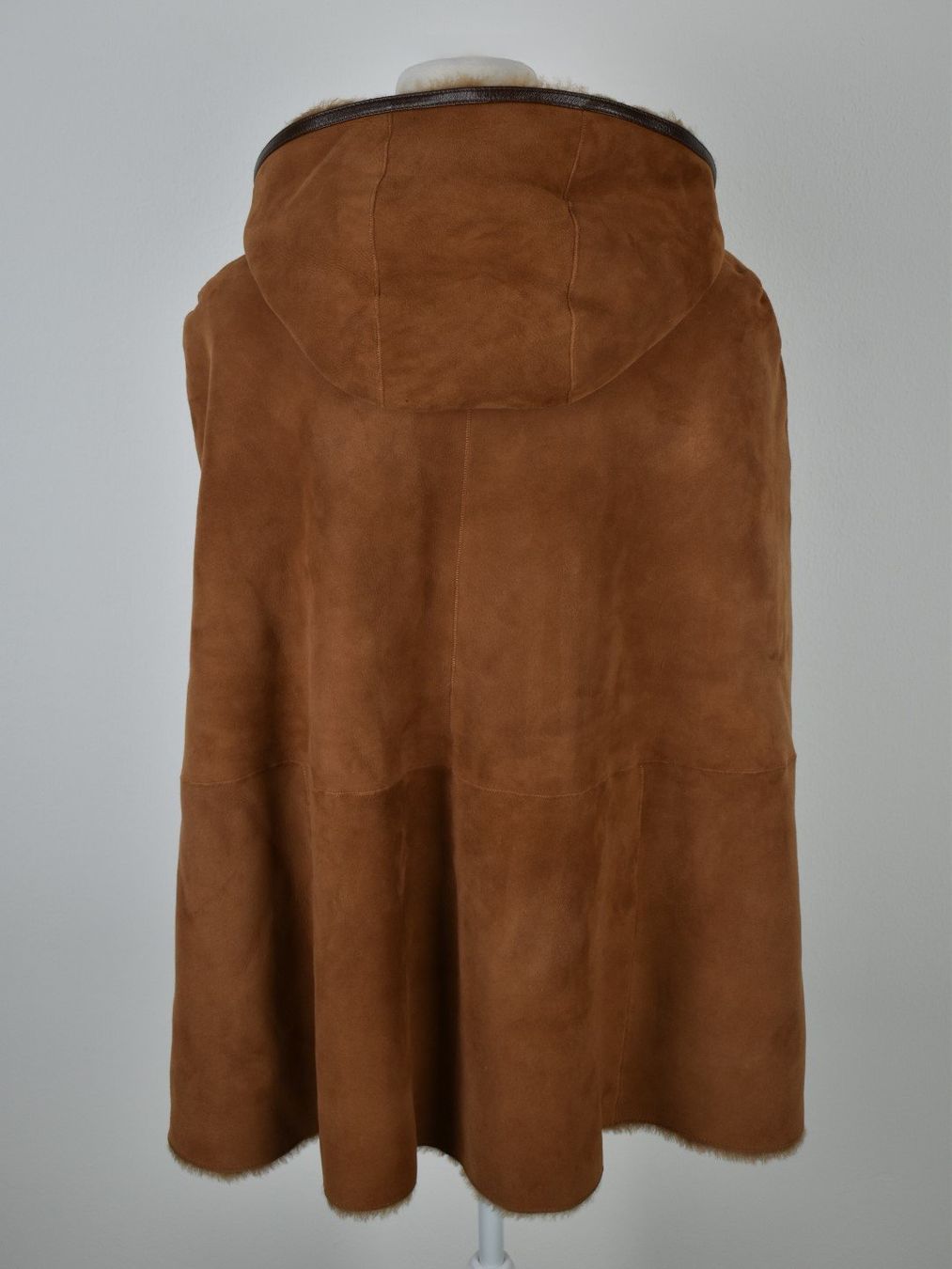 Ventcouvert Lammfell Poncho Gr.38